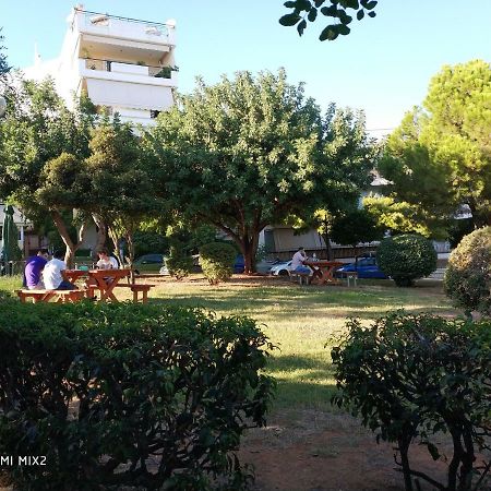 Beautiful House In Alimos Near To The Beach And Metro 雅典 外观 照片